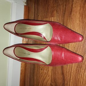 Bandolino Women's Red Pumps